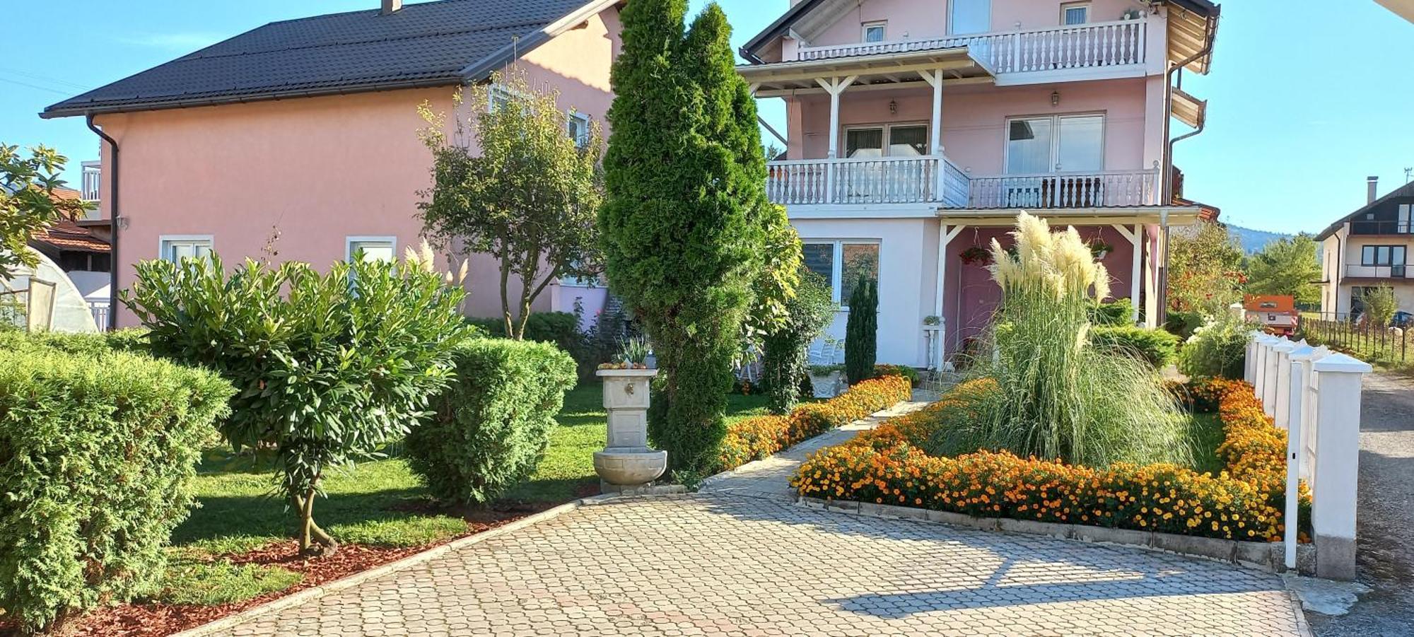 Holiday Home Peaceful Retreat Visoko Exterior photo